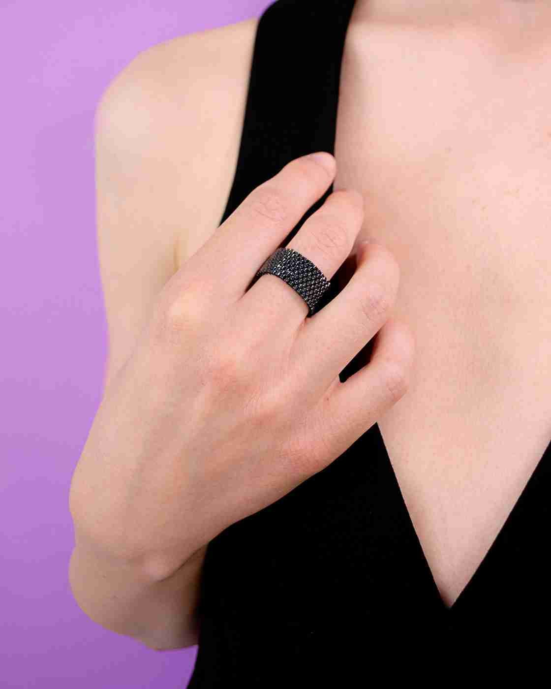 Anello a fascia kate