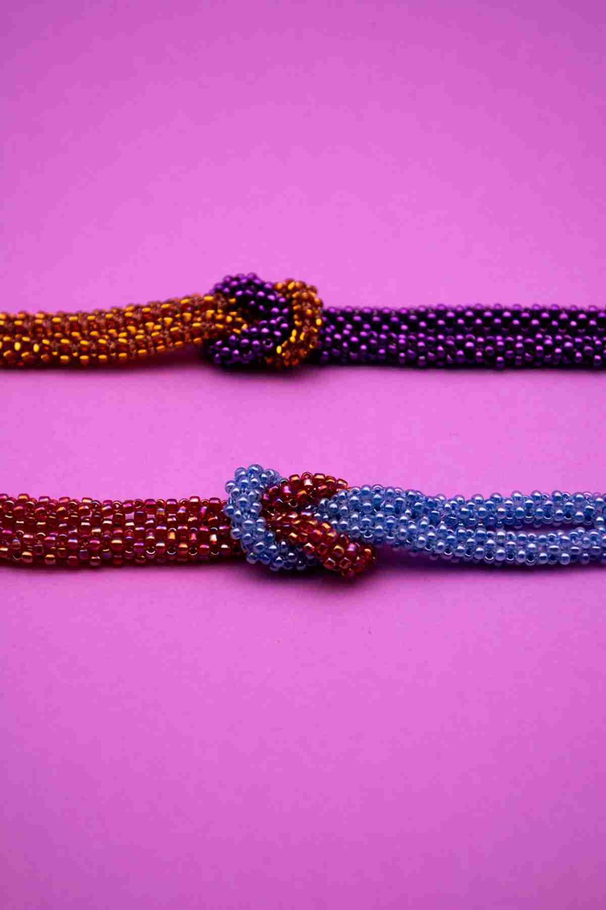 Girocollo con nodo Calamity